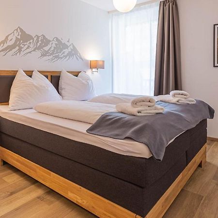 Alpine Appartement Top 2 By Aa Holiday Homes Тауплиц Екстериор снимка