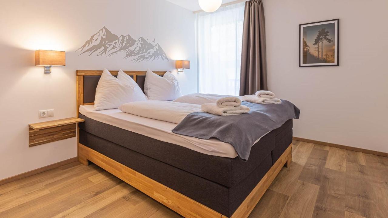 Alpine Appartement Top 2 By Aa Holiday Homes Тауплиц Екстериор снимка